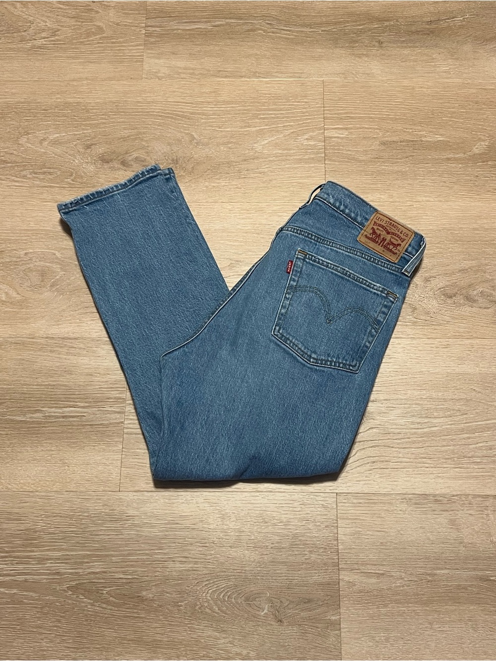 Levi’s 501 Original Fit Distressed Cropped Jeans W30 L26 Light Wash Denim